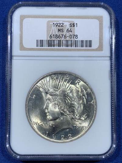 《竞宝斋》第477场 周日，周一 2场连拍 （全场包邮）欢迎送拍 - NGC MS64 美国1922年和平一美元，NGC老盒子整体转光非常漂亮