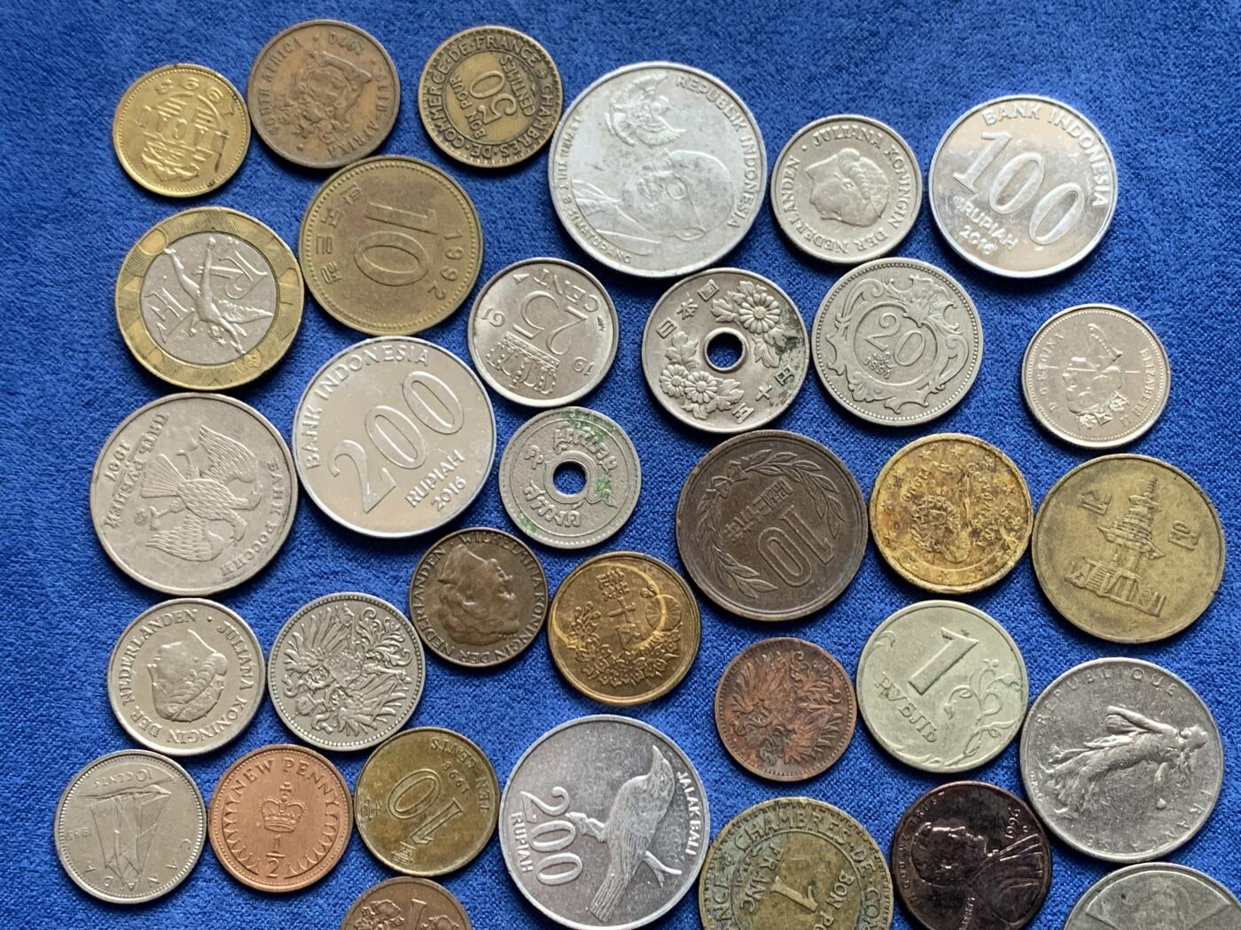 《竞宝斋》第477场 周日，周一 2场连拍 （全场包邮）欢迎送拍