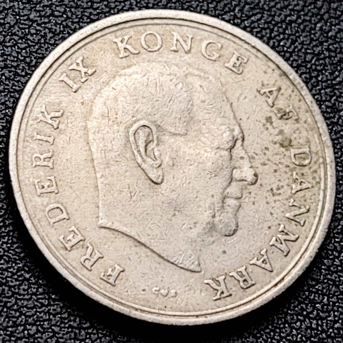 泉币菌-第220场-拍品多 请提前出价 。