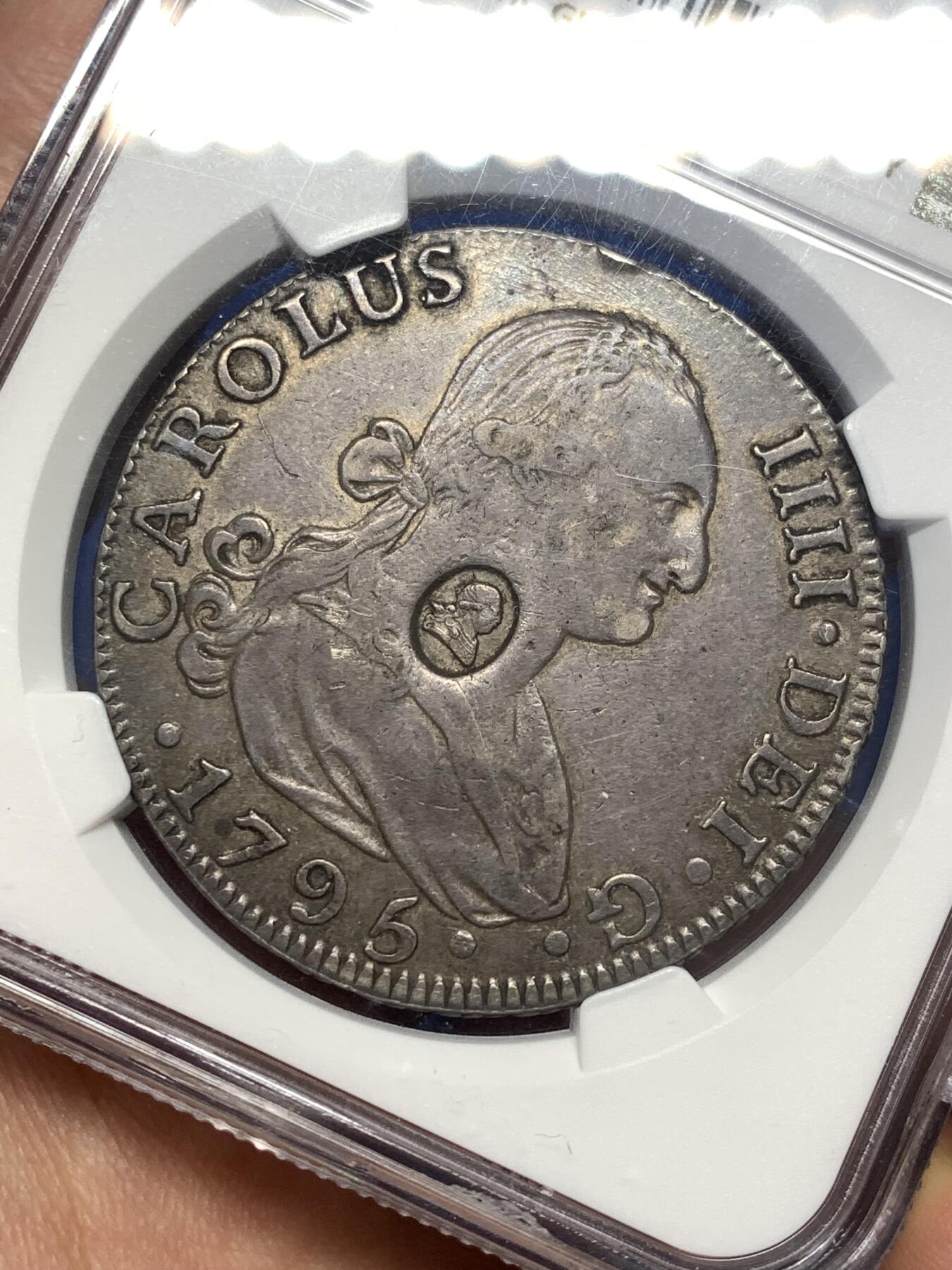 《竞宝斋》第477场 周日，周一 2场连拍 （全场包邮）欢迎送拍 NGC XF45 英格兰银行1795加盖本土卡四8里亚尔，本土加盖十分罕见，2024年50分SBP拍卖含佣2400刀成交