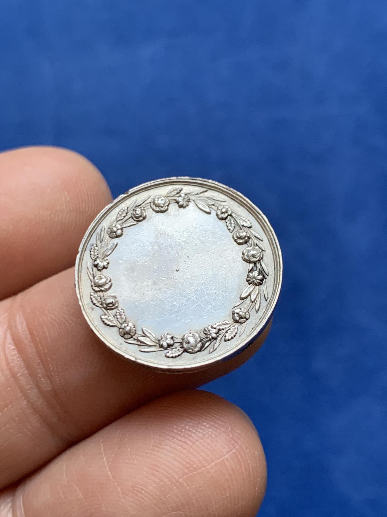 《竞宝斋》第477场 周日，周一 2场连拍 （全场包邮）欢迎送拍