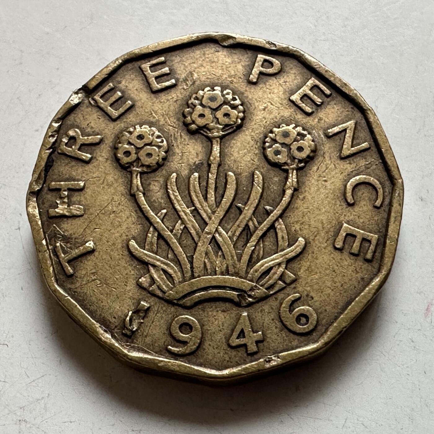 🌹外币初藏🌹🐯2026年第38场   每周二四六晚8️⃣点 世界钱币 英国1946年三便士 特年