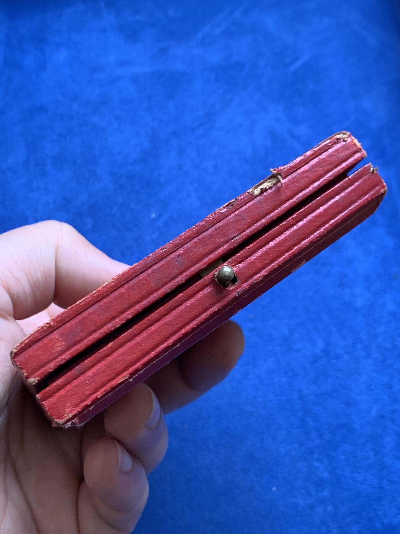 《竞宝斋》第477场 周日，周一 2场连拍 （全场包邮）欢迎送拍 名家乔治·安德烈·布鲁内作女神沐浴更衣大铜章 147.8克 67.5mm 带盒