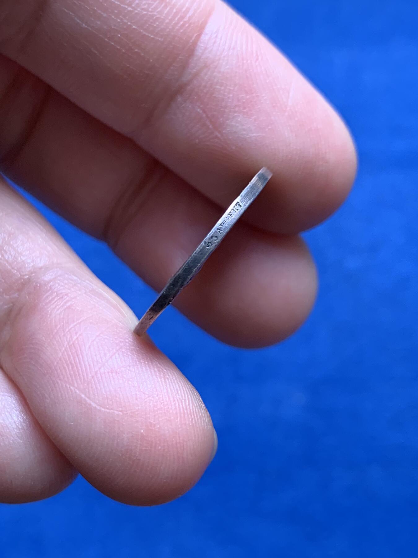 《竞宝斋》第477场 周日，周一 2场连拍 （全场包邮）欢迎送拍 名家名作 法国天使婚礼银章 5.15克 21.8mm 丰饶角银标