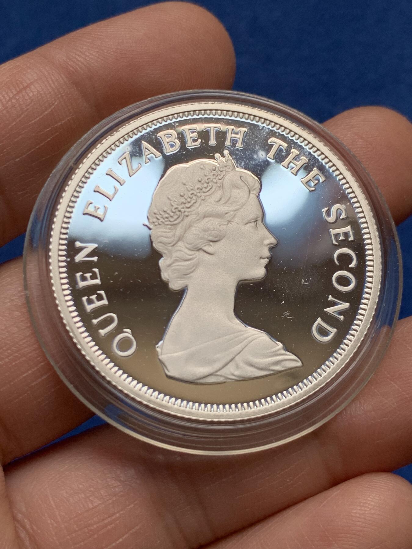 《竞宝斋》第477场 周日，周一 2场连拍 （全场包邮）欢迎送拍