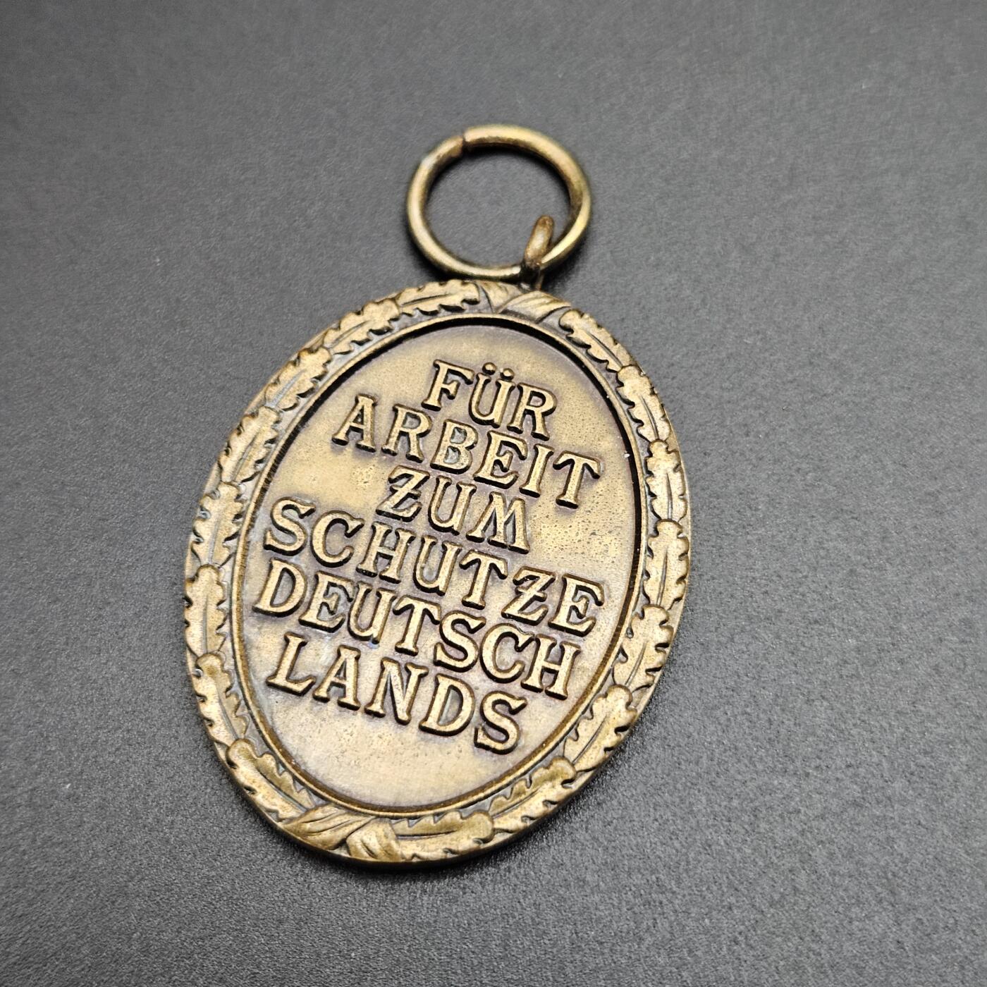 0元起拍勋章 第344期 咸鱼国勋章拍卖专场 4月8日（周三）下午6：00开始