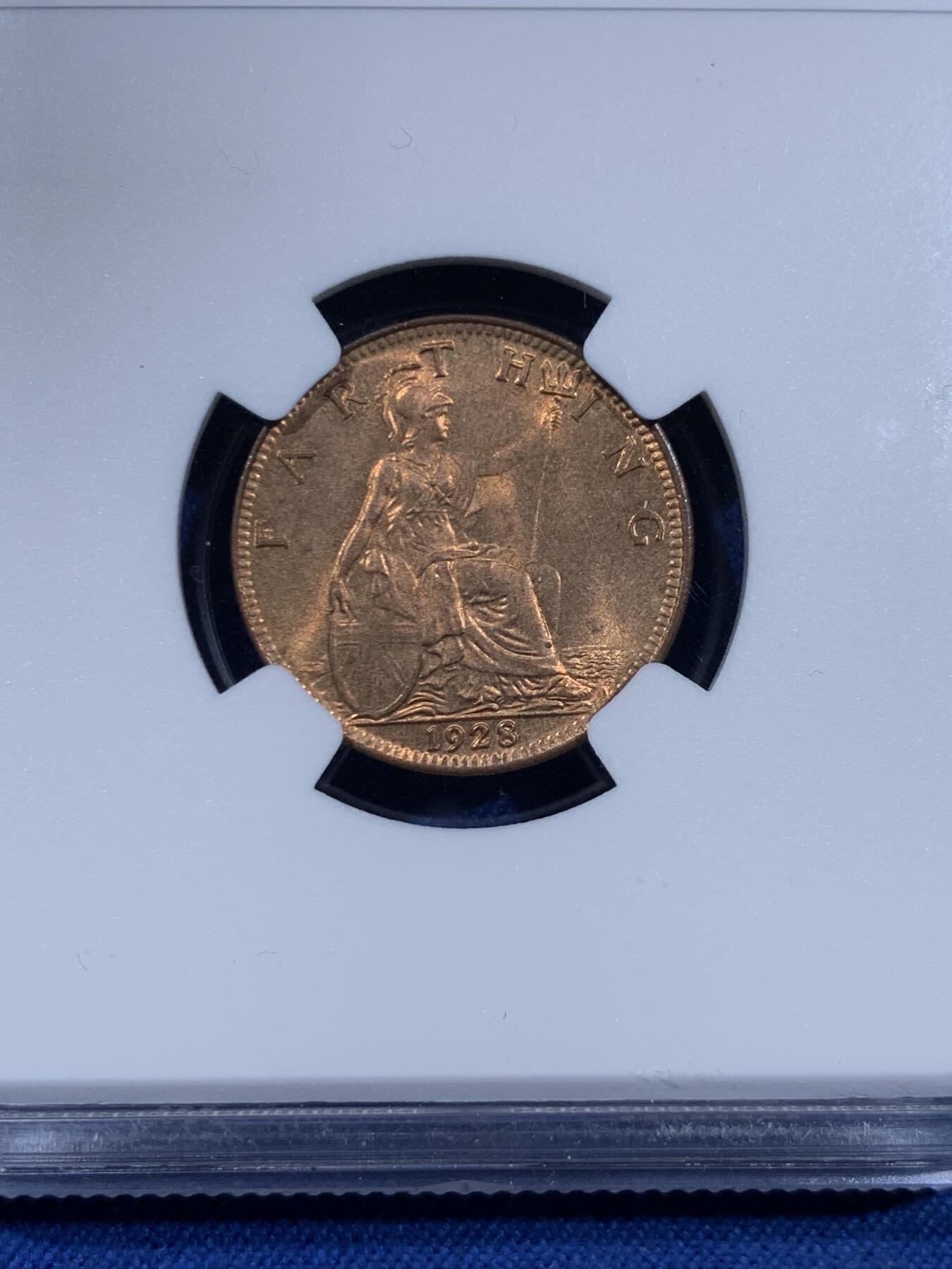 《竞宝斋》第477场 周日，周一 2场连拍 （全场包邮）欢迎送拍 NGC MS65RB 英国 1928年 乔治五世 1法新铜 1/4便士铜币 第三版头像相较前两版对于细节的营造更为清晰，整体更加工整。高分难得