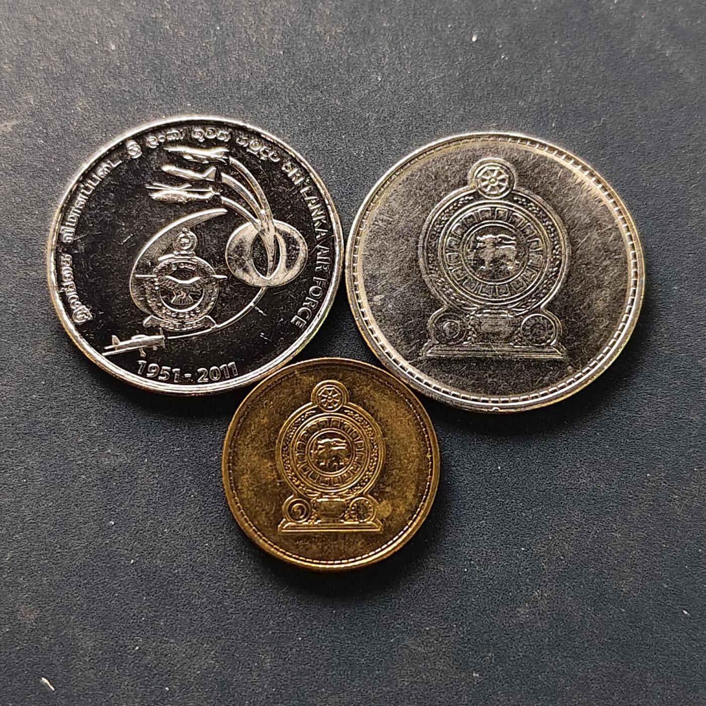 【全场包邮】纯粹捡漏拍518场 斯里兰卡2011年3枚一组-含空军纪念币