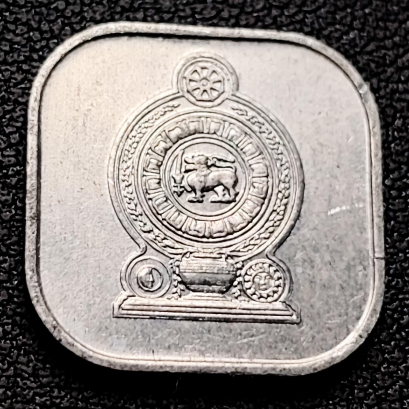 泉币菌-第220场-拍品多 请提前出价 。