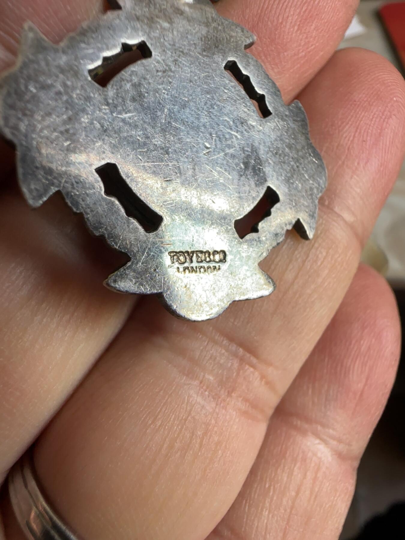 🌹外币初藏🌹🐯2026年第38场   每周二四六晚8️⃣点 世界钱币 英国共济会 1953年 纯银珐琅十字勋章 直径31.5毫米 实测总重17.4克 官方银标