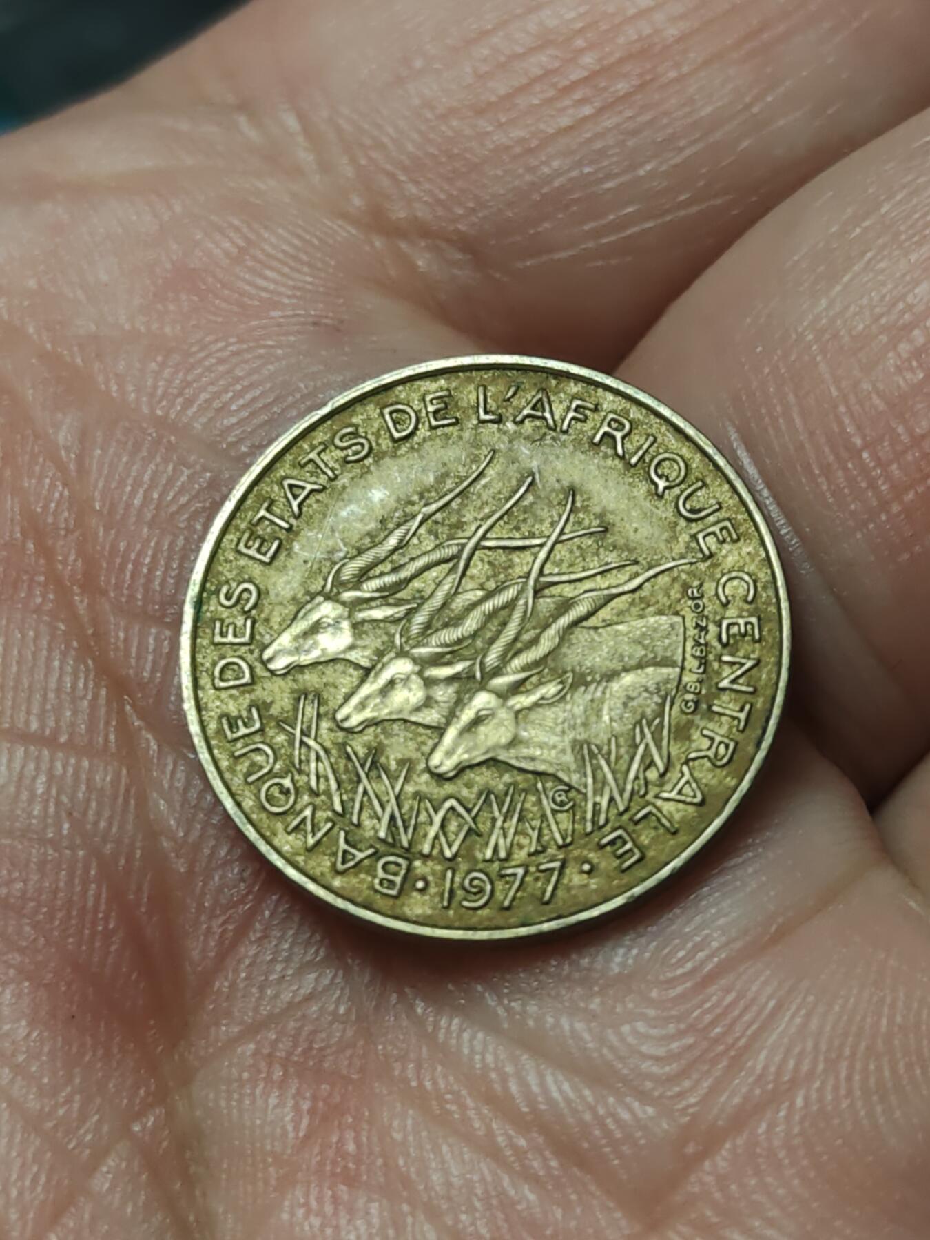 2026年第四十一场(总第二百一十场）外国好品散币场(免佣金) 中非国家联盟1977年5法郎(Dolphin –海豚标)