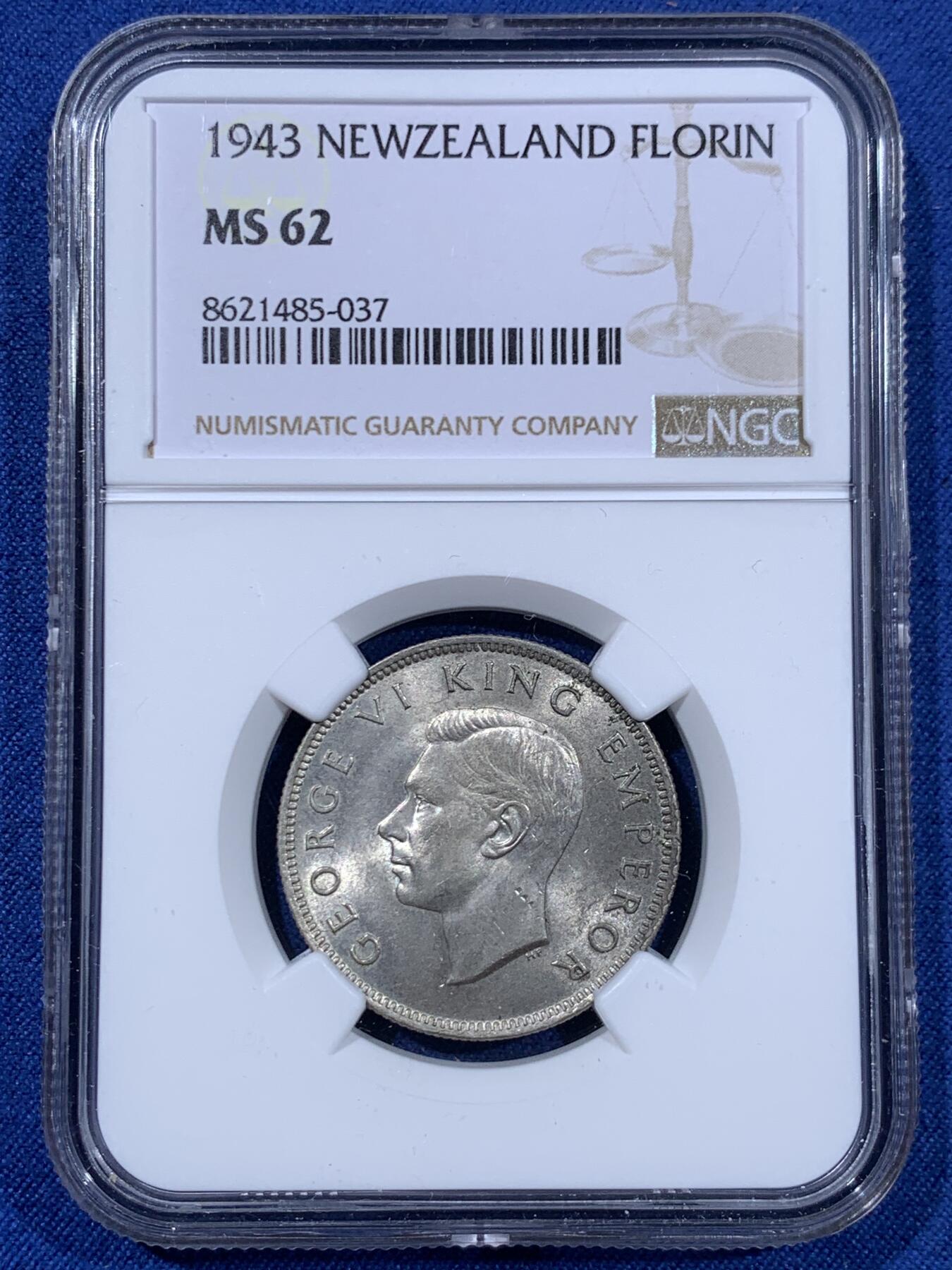 《竞宝斋》第477场 周日，周一 2场连拍 （全场包邮）欢迎送拍 NGC MS62 新西兰1943年几维鸟1弗洛林银币，转光强烈，该品种ms少见