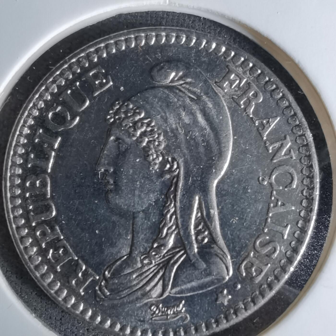 沼泽如烟--第1045场 法国1992年1法郎