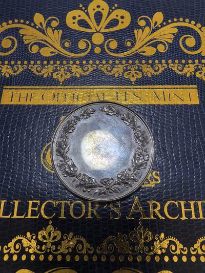 长老汇马年精选第十九场拍卖 1920-30德国柏林金丝雀养殖协会银章，22.56克，40MM