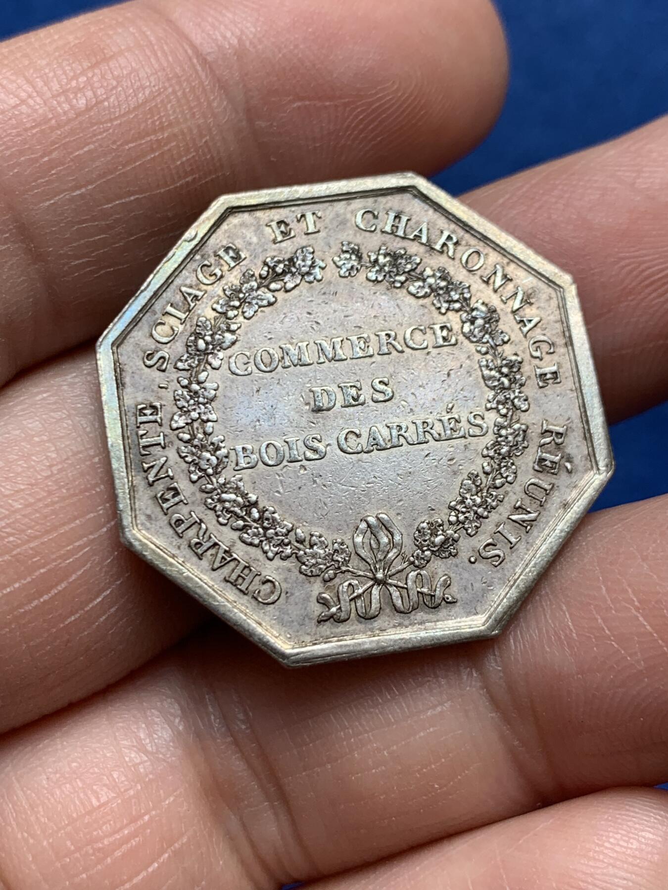 《竞宝斋》第477场 周日，周一 2场连拍 （全场包邮）欢迎送拍