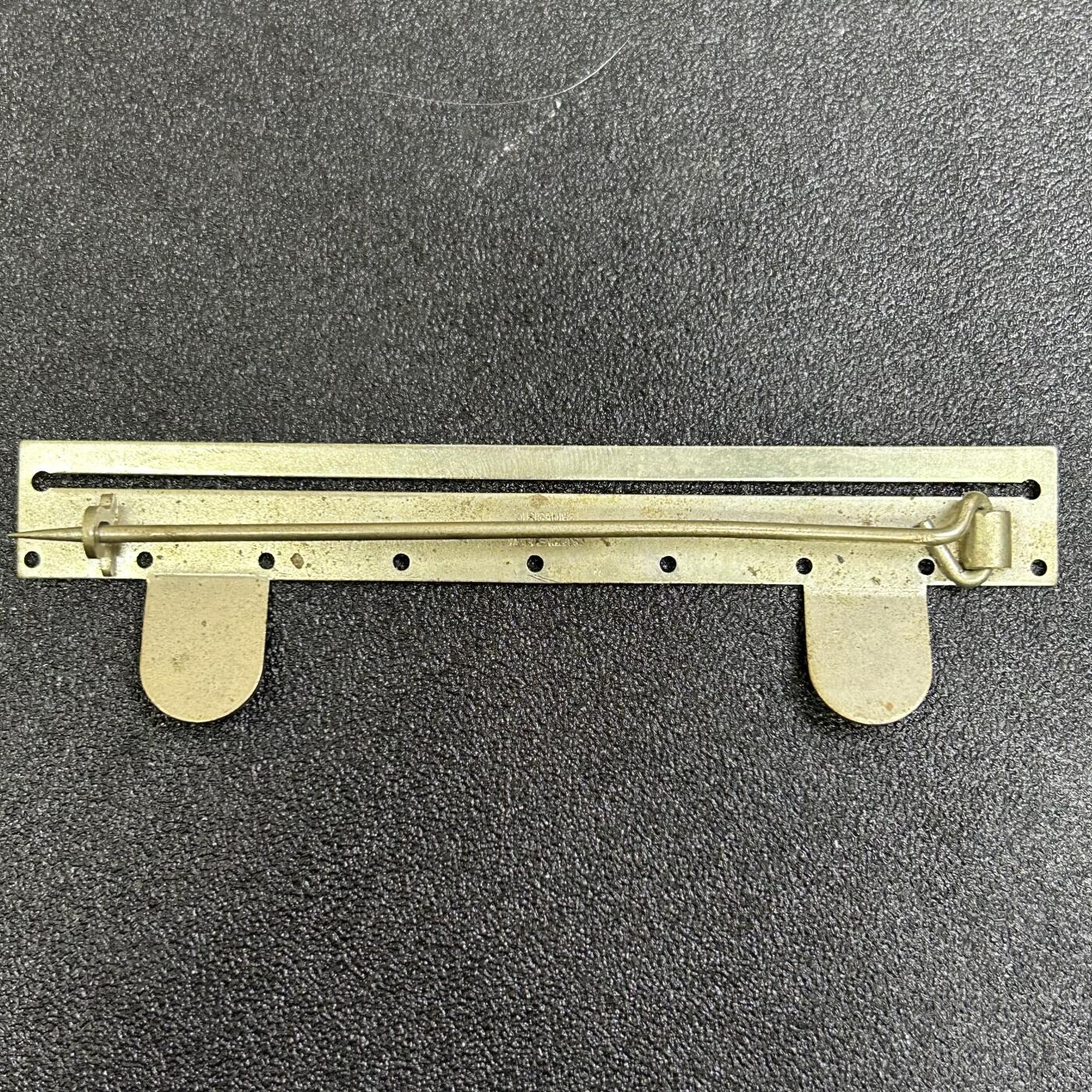 西秦中古拍卖第八十三期  英国勋章、奖章3联挂架