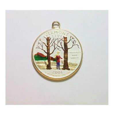 纯手工 美国2001年佛蒙特州 华盛顿琅彩镀金高浮雕精制币章吊坠 25MM - 纯手工 美国2001年佛蒙特州 华盛顿琅彩镀金高浮雕精制币章吊坠 25MM