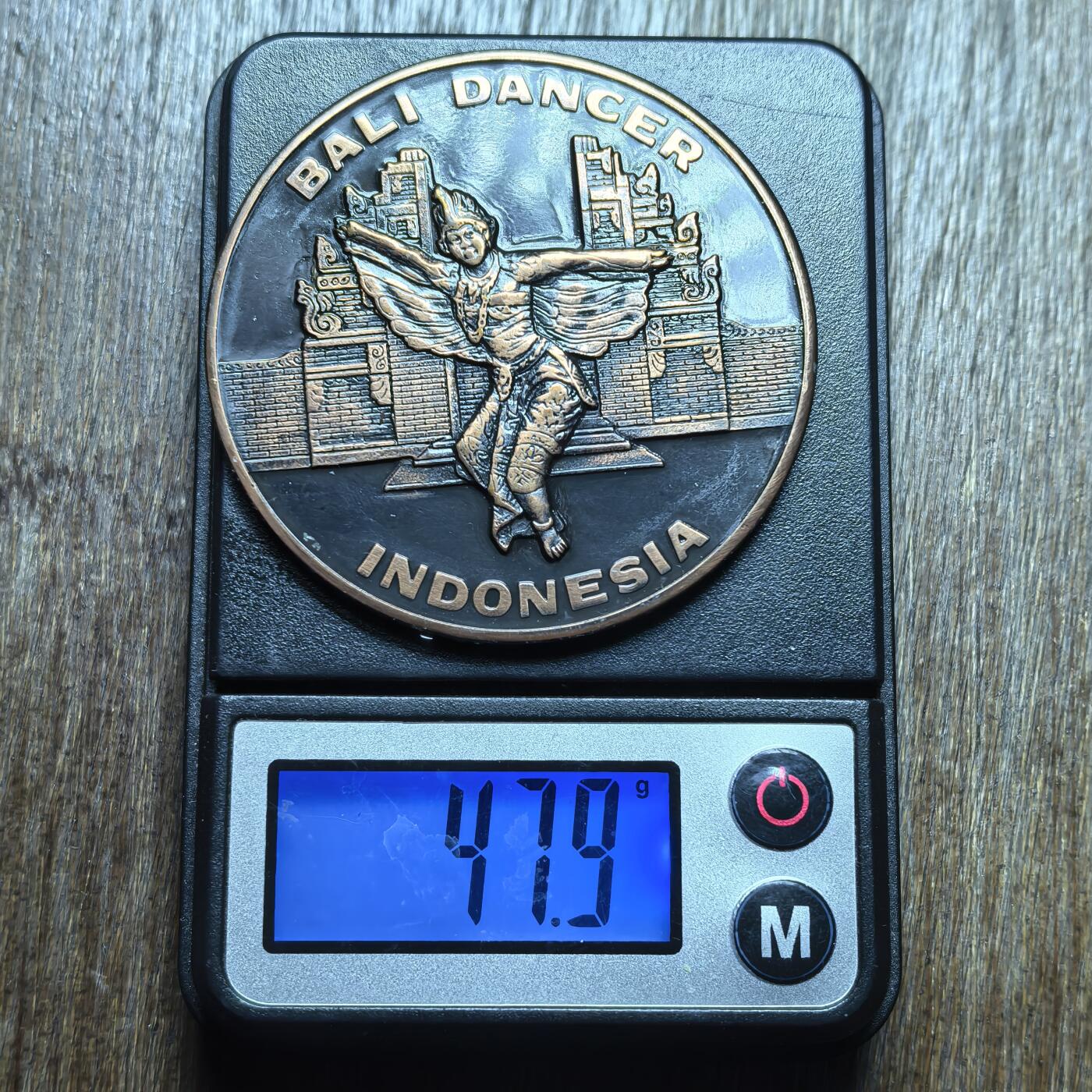 印度尼西亚巴厘舞者主题仿古铜质纪念章（铜章）