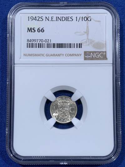 《竞宝斋》第477场 周日，周一 2场连拍 （全场包邮）欢迎送拍 - NGC MS66 荷属东印度群岛（今印尼）1942年1/10盾银币