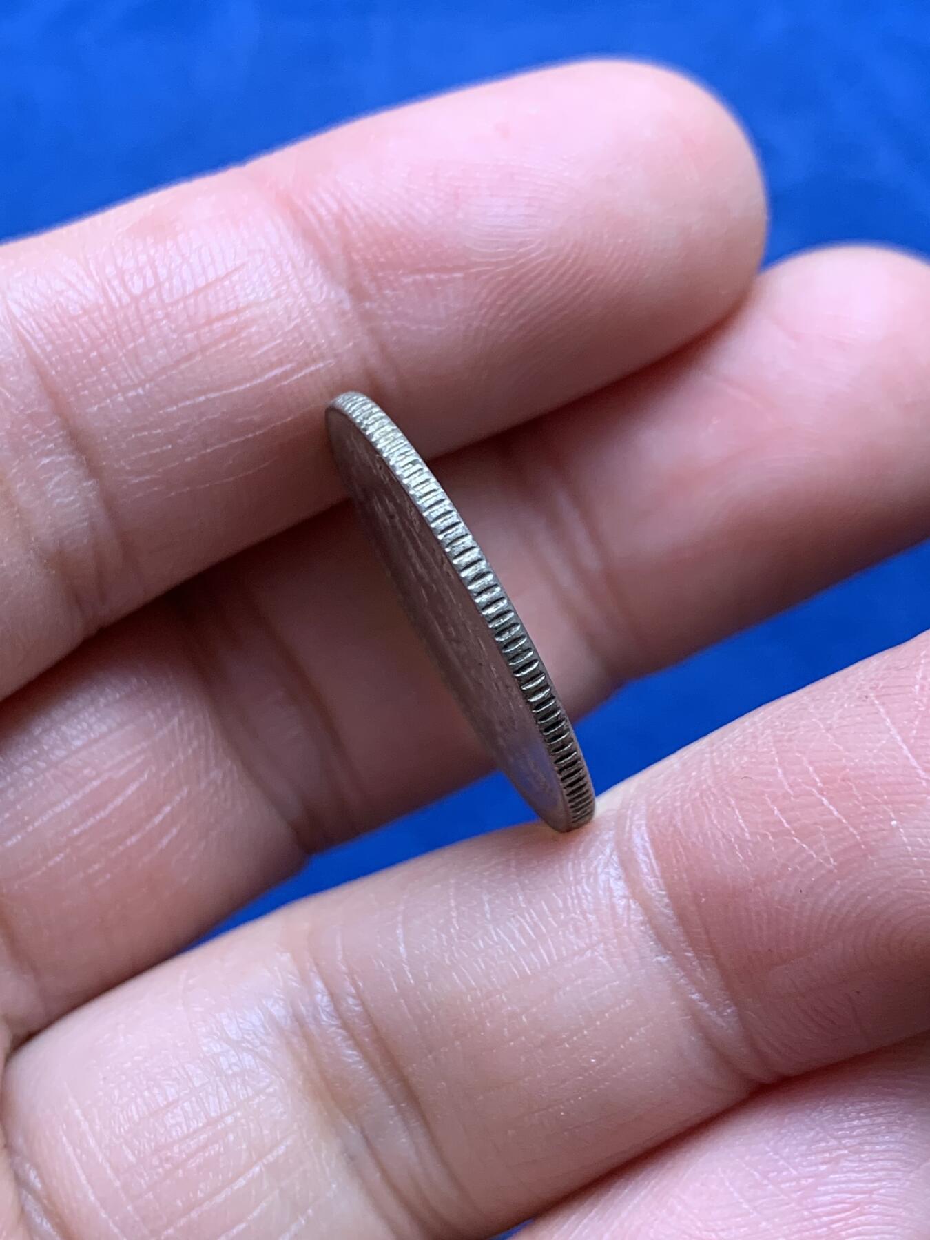 《竞宝斋》第477场 周日，周一 2场连拍 （全场包邮）欢迎送拍 孙像贰毫银币 民国十八年(1929)粤省造，重4.85克，高点清晰，人像有神，一步到位