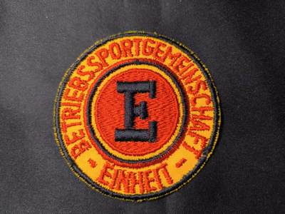 云宸嘉赏-勋臻佳藏四月精品甄选场次（低佣 一元一手） - 民主德国企业体育协会（BSG）刺绣臂章  早期刺绣版本