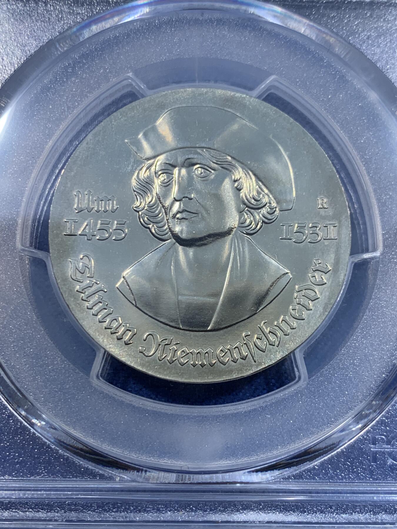 《竞宝斋》第477场 周日，周一 2场连拍 （全场包邮）欢迎送拍 PCGS MS64 东德1981年5马克纪念币 雕塑家蒂尔曼·里门施奈德逝世450周年