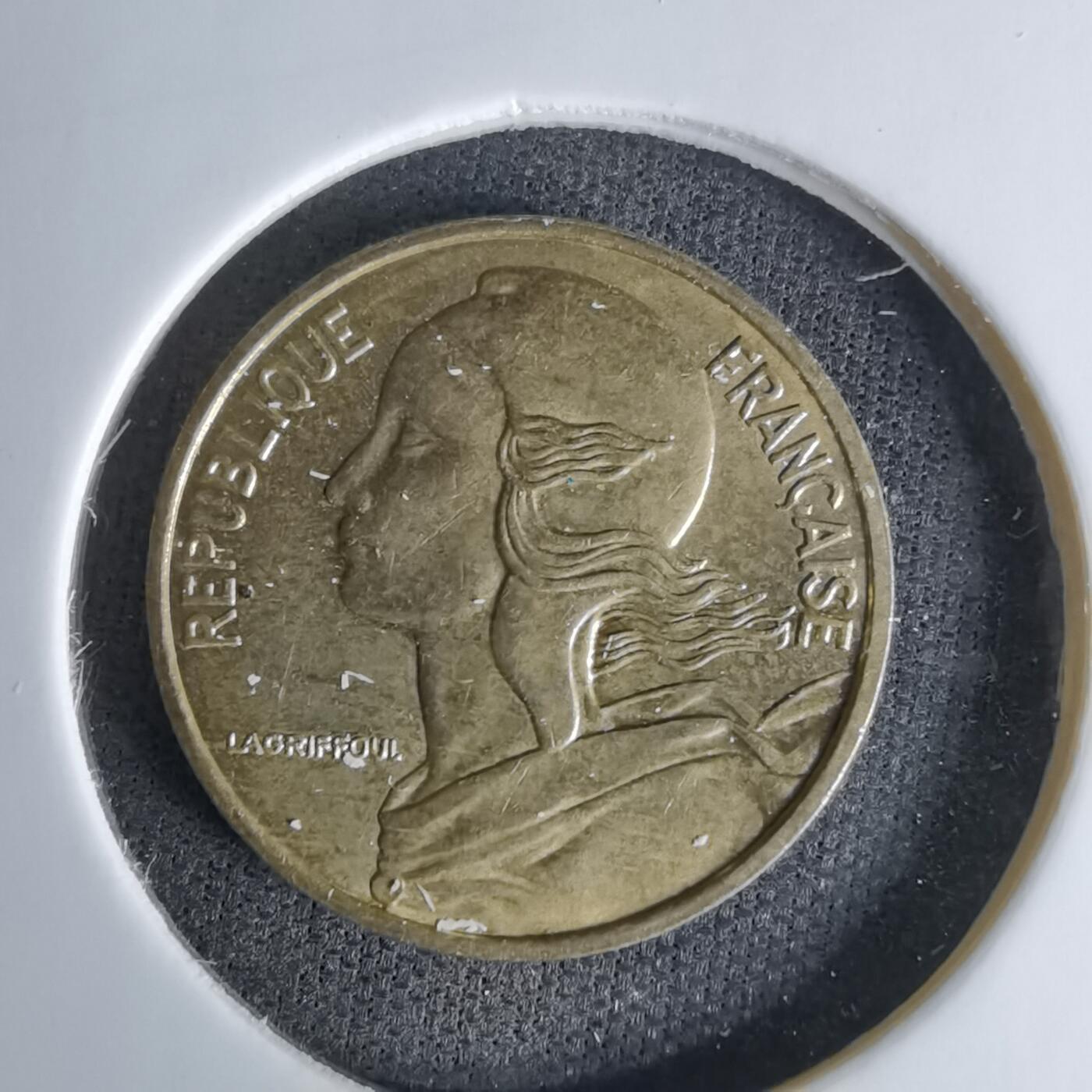 沼泽如烟--第1045场 法国1986年五分