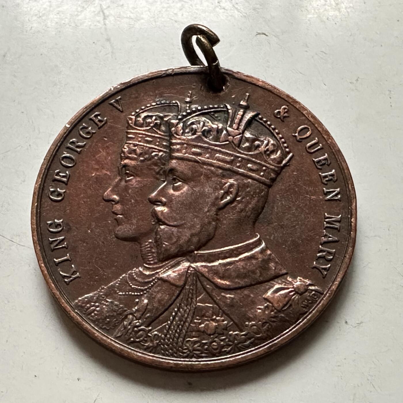 🌹外币初藏🌹🐯2026年第38场   每周二四六晚8️⃣点 世界钱币 苏格兰 1911年 乔治五世 玛丽王后 高文市 加冕纪念章 31.8毫米