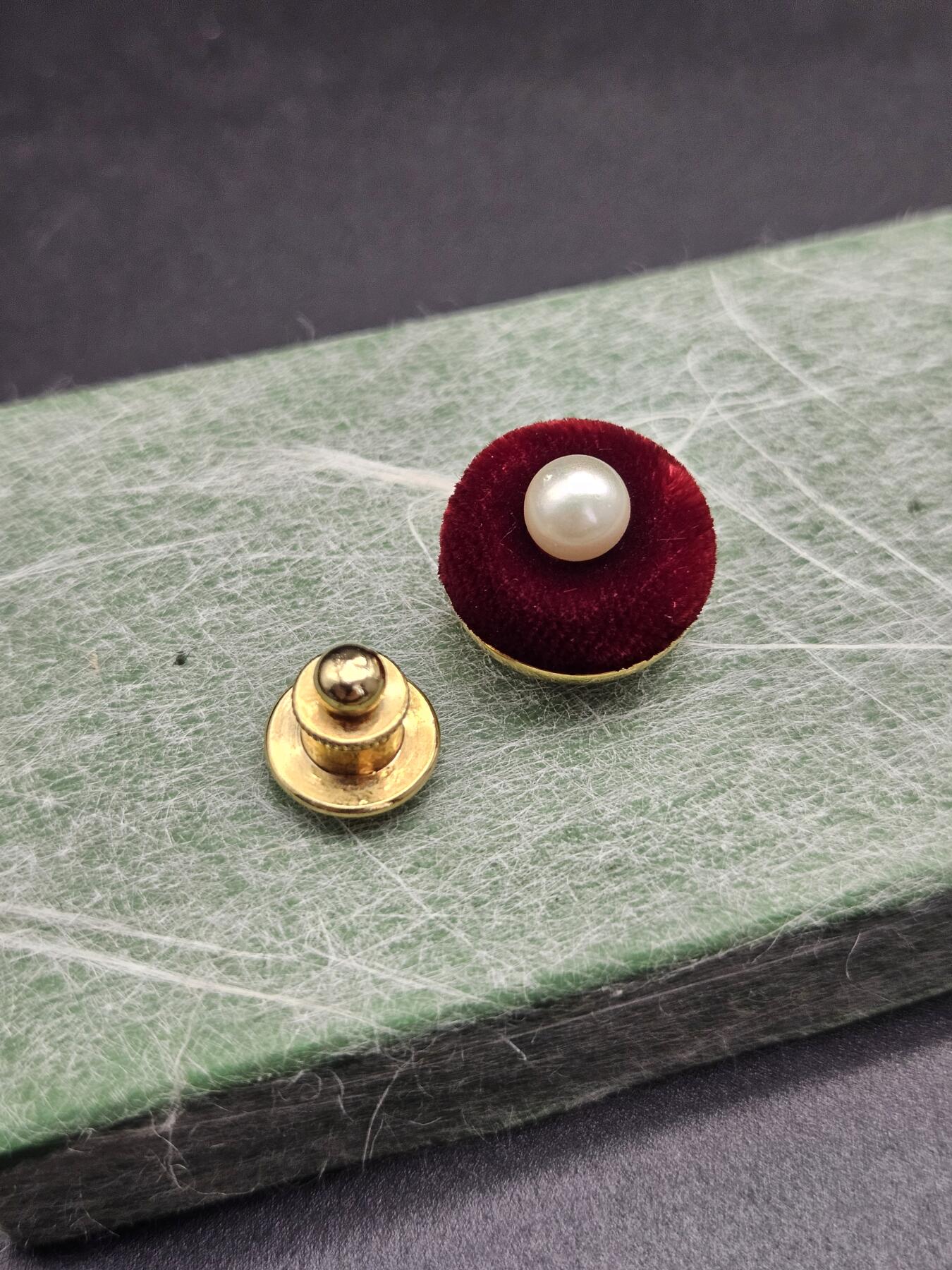 0元起拍勋章 第344期 咸鱼国勋章拍卖专场 4月8日（周三）下午6：00开始 日本领扣章