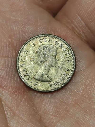 2026年第四十一场(总第二百一十场）外国好品散币场(免佣金) - 加拿大🇨🇦1953年10分银币(伊丽莎白二世加冕年，青年桂冠第一版，With straps–有肩带版本，800高银)