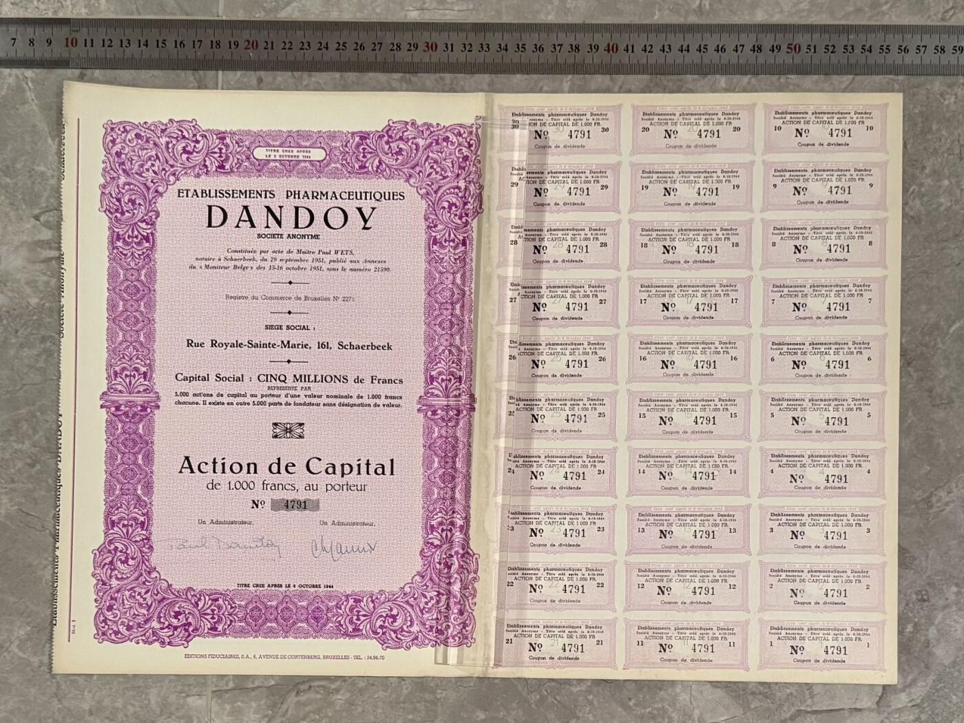  【乾奕收藏】比利时DANDOY制药公司1944年10月4日1000法郎无记名股票，编号4791，500万法郎资本，5000股，品相以图为准，适合老证券、股票、历史资料收藏