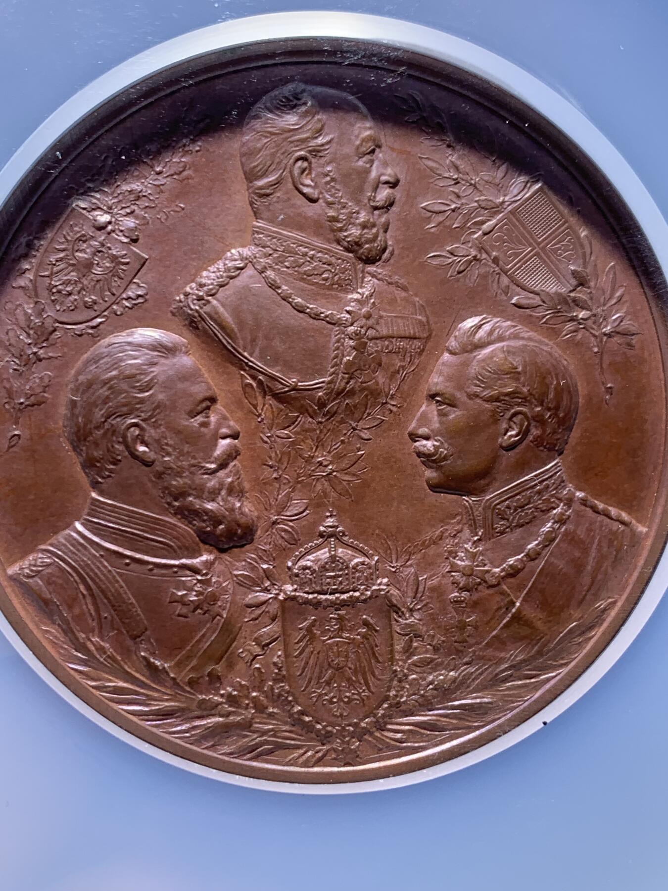 《竞宝斋》第477场 周日，周一 2场连拍 （全场包邮）欢迎送拍 NGC MS63BN 1895年德国普法战争胜利25周年三皇纪念基尔运河开通大铜章 德系名章之一 加大加厚盒