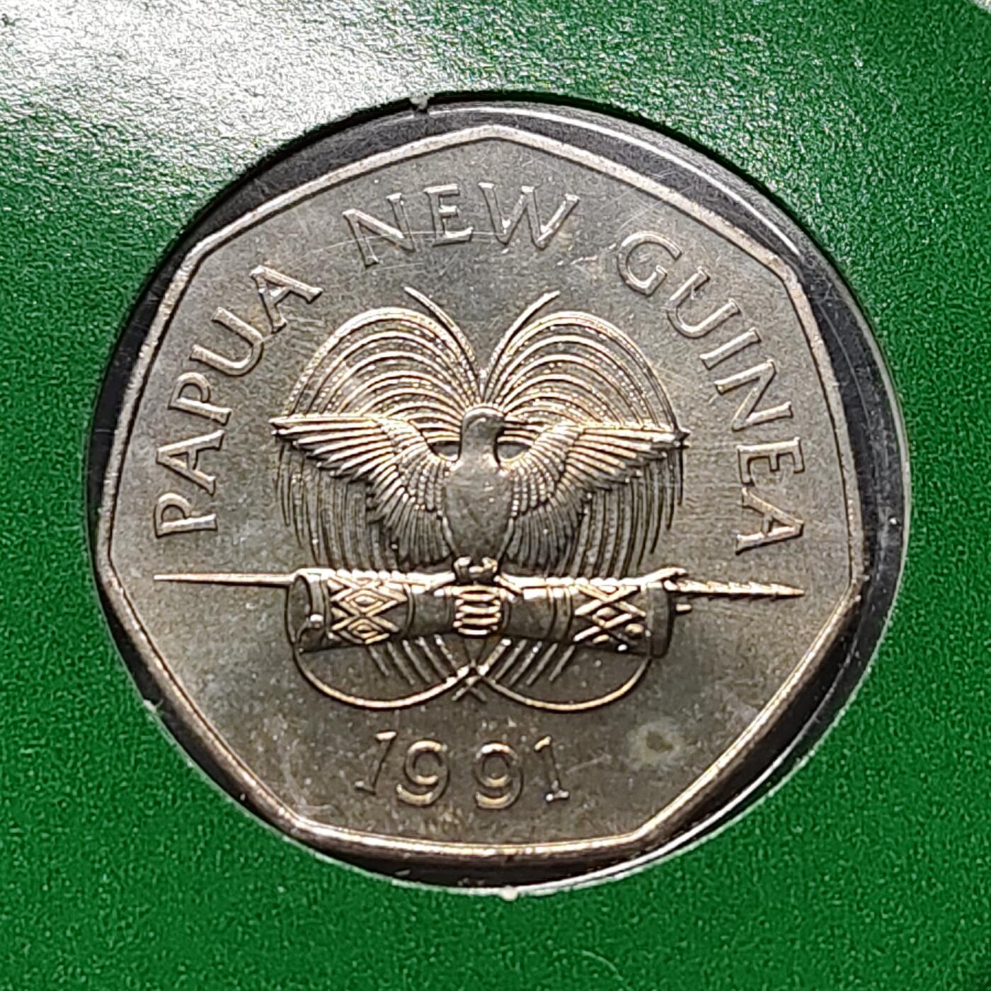 【全场包邮】纯粹捡漏拍518场 巴布亚新几内亚1991年50塔拉第九届南太平洋运动会官方卡册装纪念币