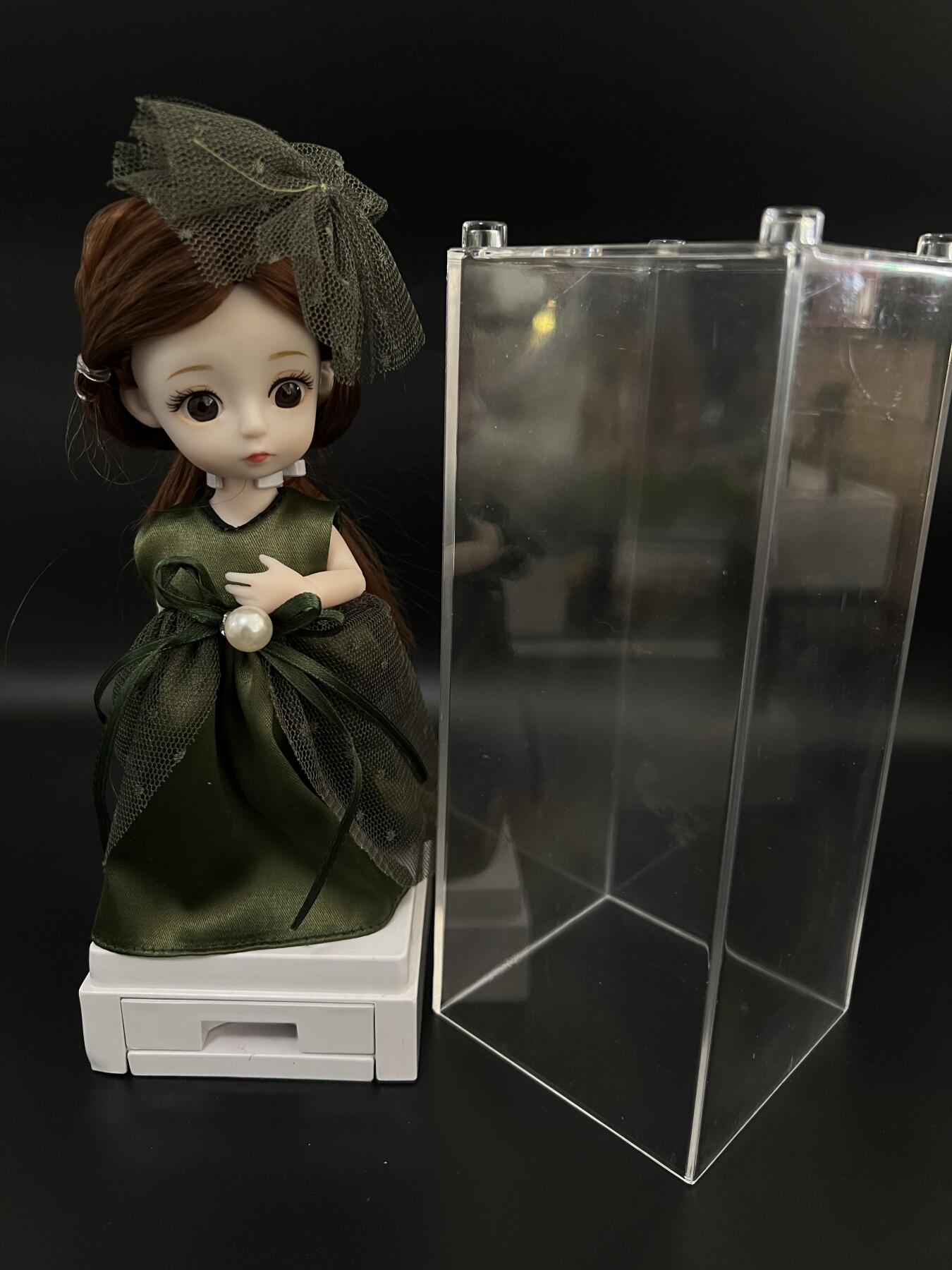 零元拍：正版食玩叮小马娃娃，可动素体，无瑕疵。积木格纳库收纳箱，底部抽屉可开，内含糖果一枚，购于伊藤洋华堂。高21.5CM（格纳库）无包装盒。