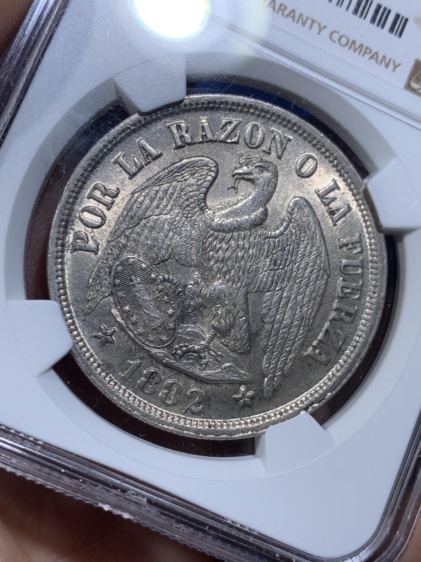 《竞宝斋》第477场 周日，周一 2场连拍 （全场包邮）欢迎送拍 NGC MS63 智利1882年1比索大银币