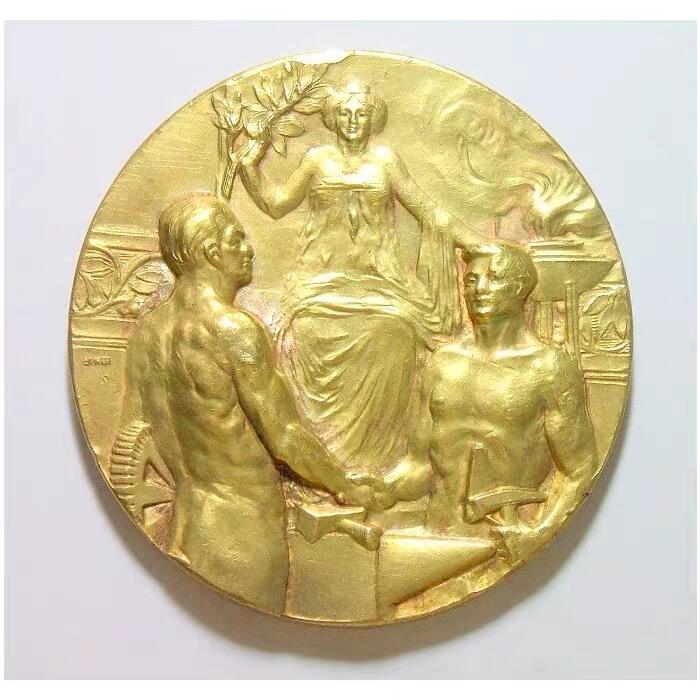 法国1900年前后 女神站像高浮雕精制大镀金章 45MM