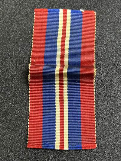 西秦中古拍卖第八十三期  - 英国二战战争奖章绶带