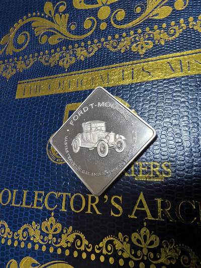 长老汇马年精选第十六场拍卖 - 2006匈牙利福特T型车1000弗林特方形精制铜镍币