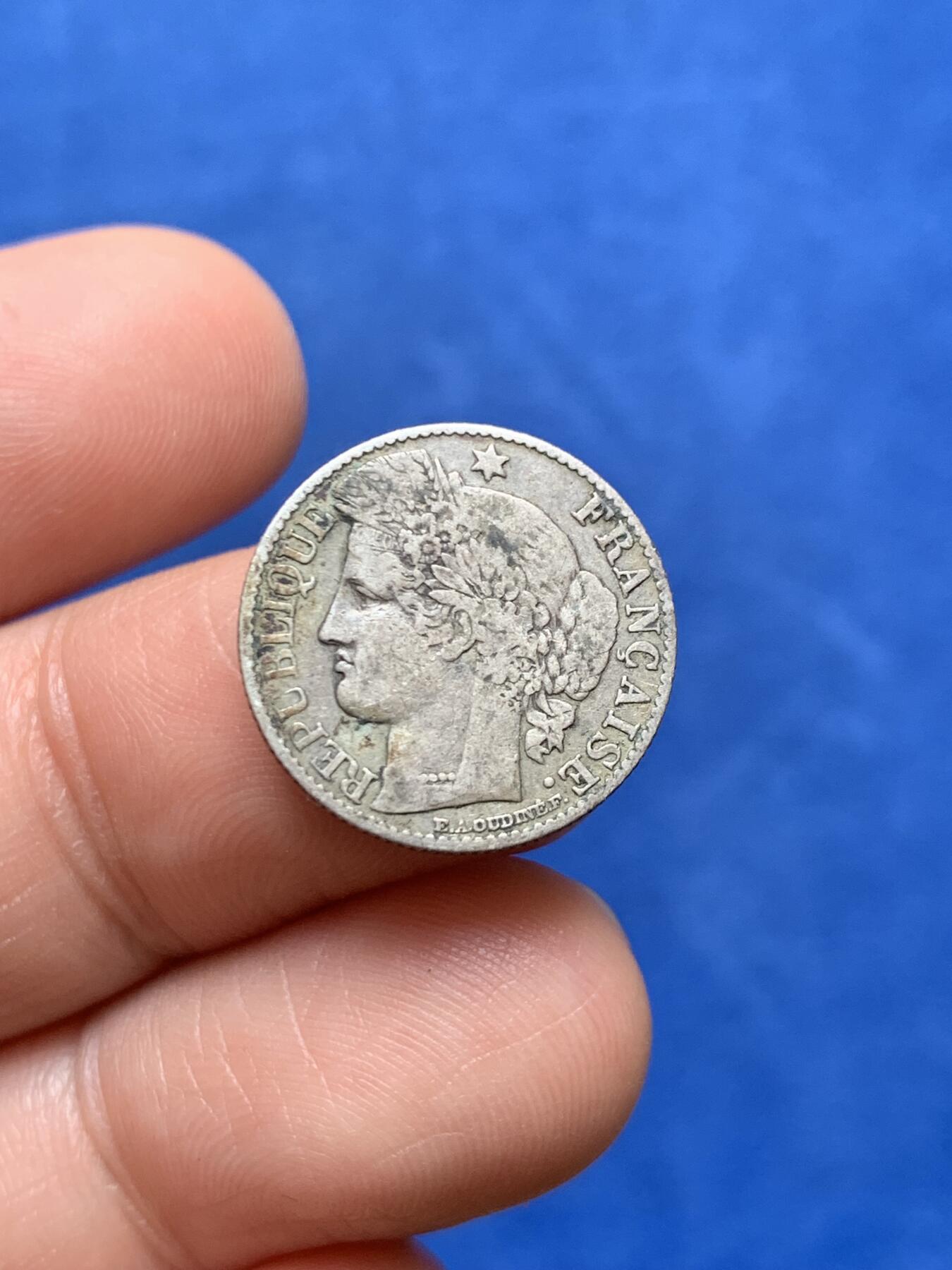 《竞宝斋》第477场 周日，周一 2场连拍 （全场包邮）欢迎送拍 三枚一组 少见面值 欧陆1/2小银币：西班牙1904年阿方索十三世50分、比利时1886年利奥波德二世50分、法国1873年50生丁，总重7.37克，流通好品