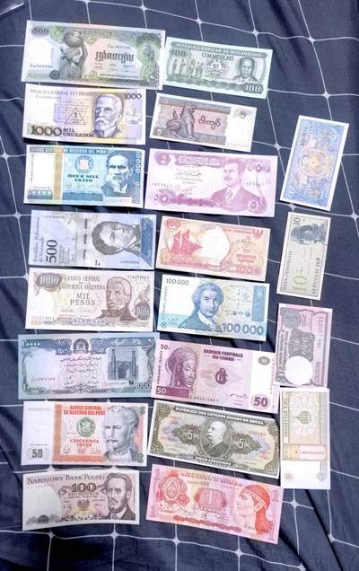 北京马甸外国币专卖第150期，外国纸币专场，陆续上拍，欢迎关注 - 散币之八：20张 详情 起拍: 0元