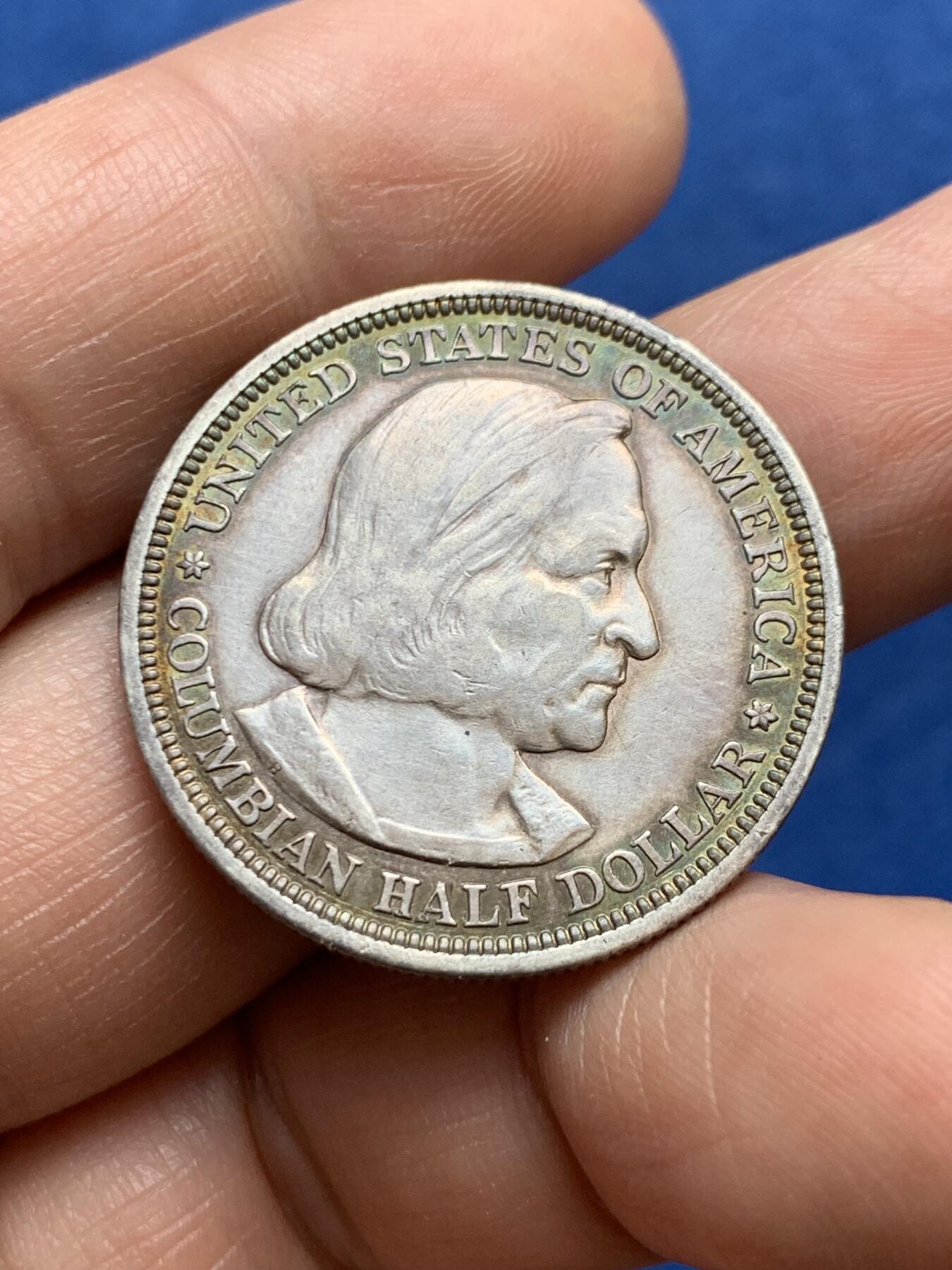 《竞宝斋》第477场 周日，周一 2场连拍 （全场包邮）欢迎送拍 美国1893年哥伦布纪念半美元银币 双面环彩 地图细节清晰可见