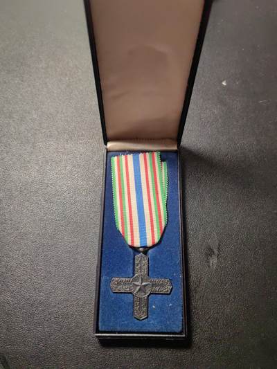 靖甫拍卖第九场 - 意大利维托里奥 维内托奖章带原盒