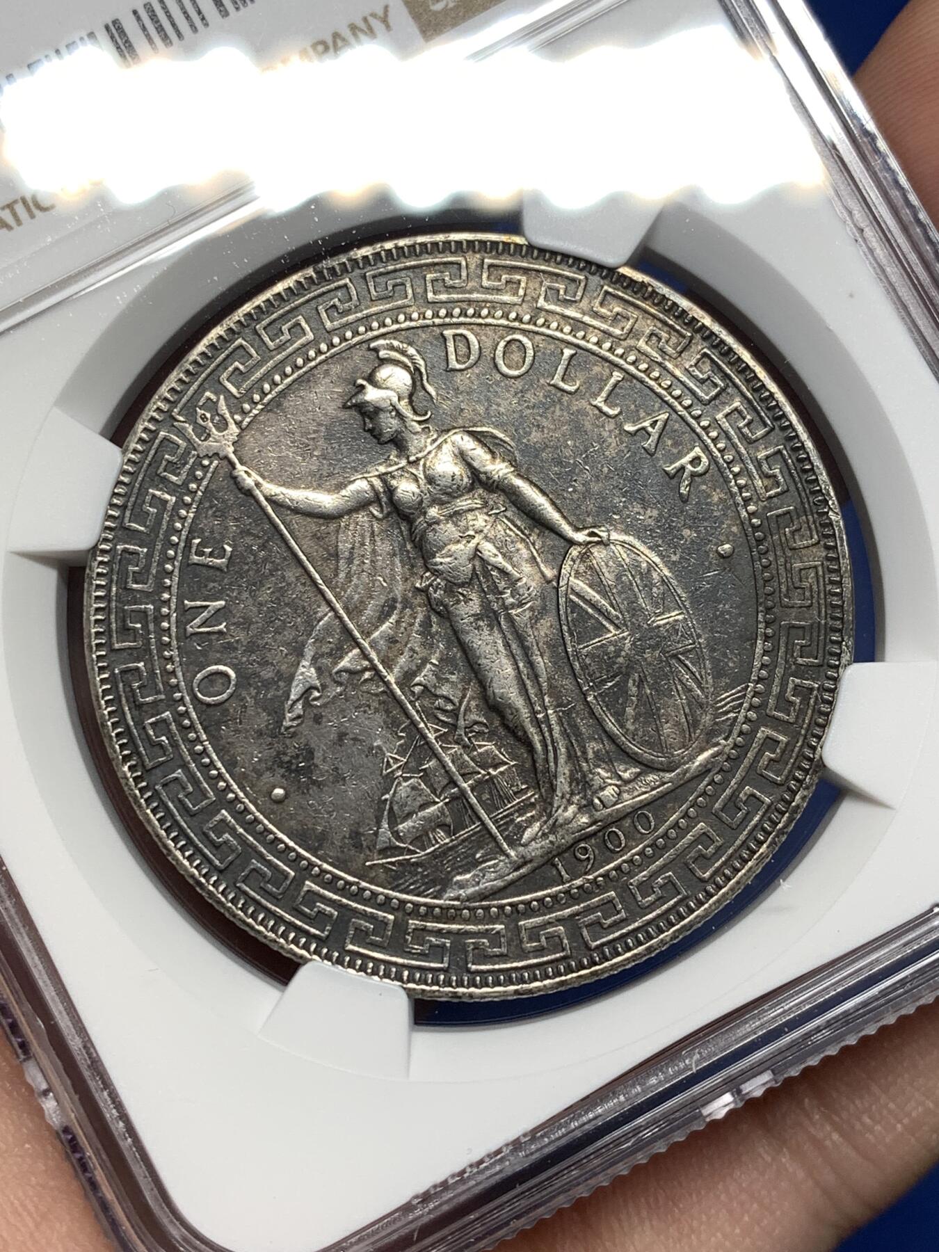 《竞宝斋》第477场 周日，周一 2场连拍 （全场包邮）欢迎送拍 NGC AU 英国1900年B版站洋壹圆大银币