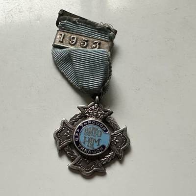 🌹外币初藏🌹🐯2026年第38场   每周二四六晚8️⃣点 世界钱币 - 英国共济会 1953年 纯银珐琅十字勋章 直径31.5毫米 实测总重17.4克 官方银标