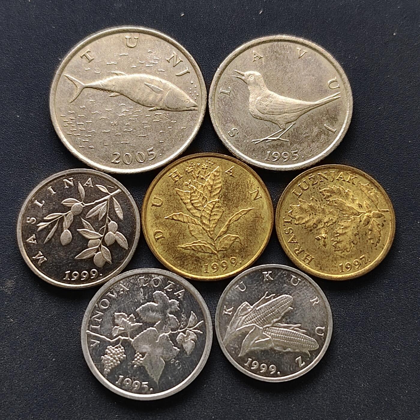 【全场包邮】纯粹捡漏拍518场 克罗地亚1995-2005年7枚套币