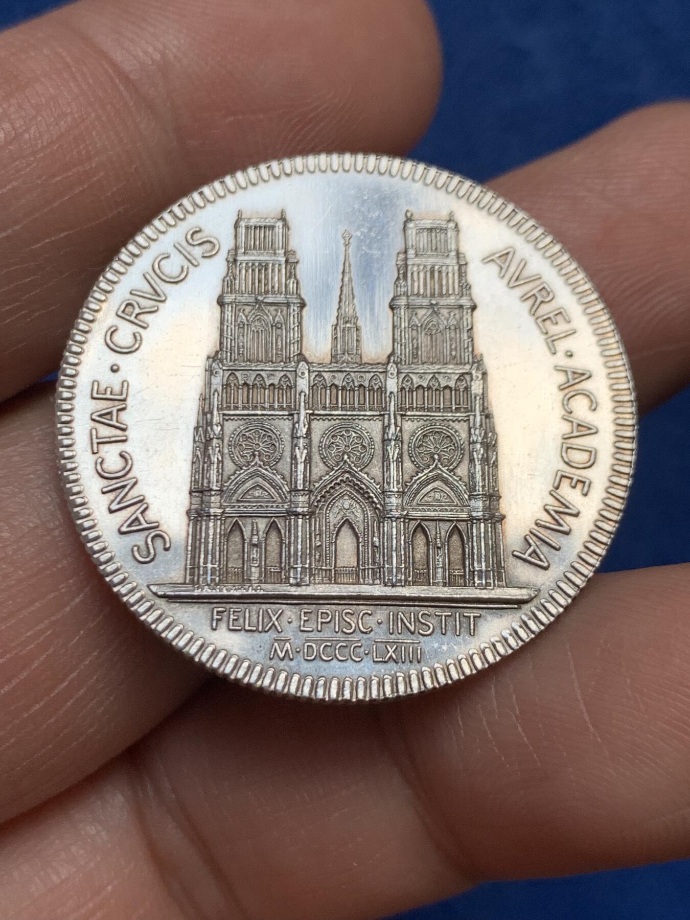 《竞宝斋》第477场 周日，周一 2场连拍 （全场包邮）欢迎送拍 法国圣十字学院银章，正面奥尔良大教堂，ARGENT，13.3克，32.2mm