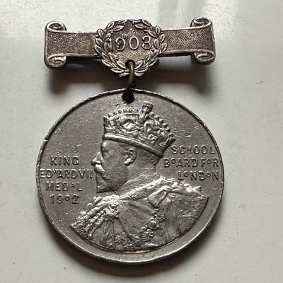 🌹外币初藏🌹🐯2026年第38场   每周二四六晚8️⃣点 世界钱币 - 英国  爱德华七世 伦敦教育委员会 1903年 出勤奖励奖章39毫米