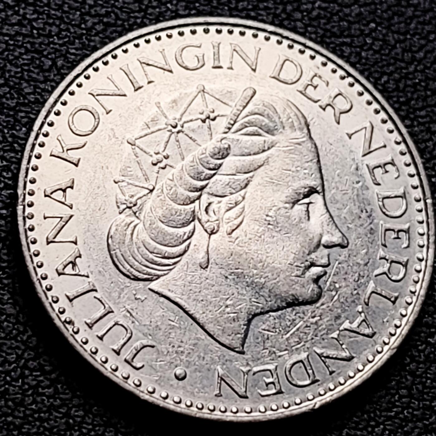 泉币菌-第220场-拍品多 请提前出价 。