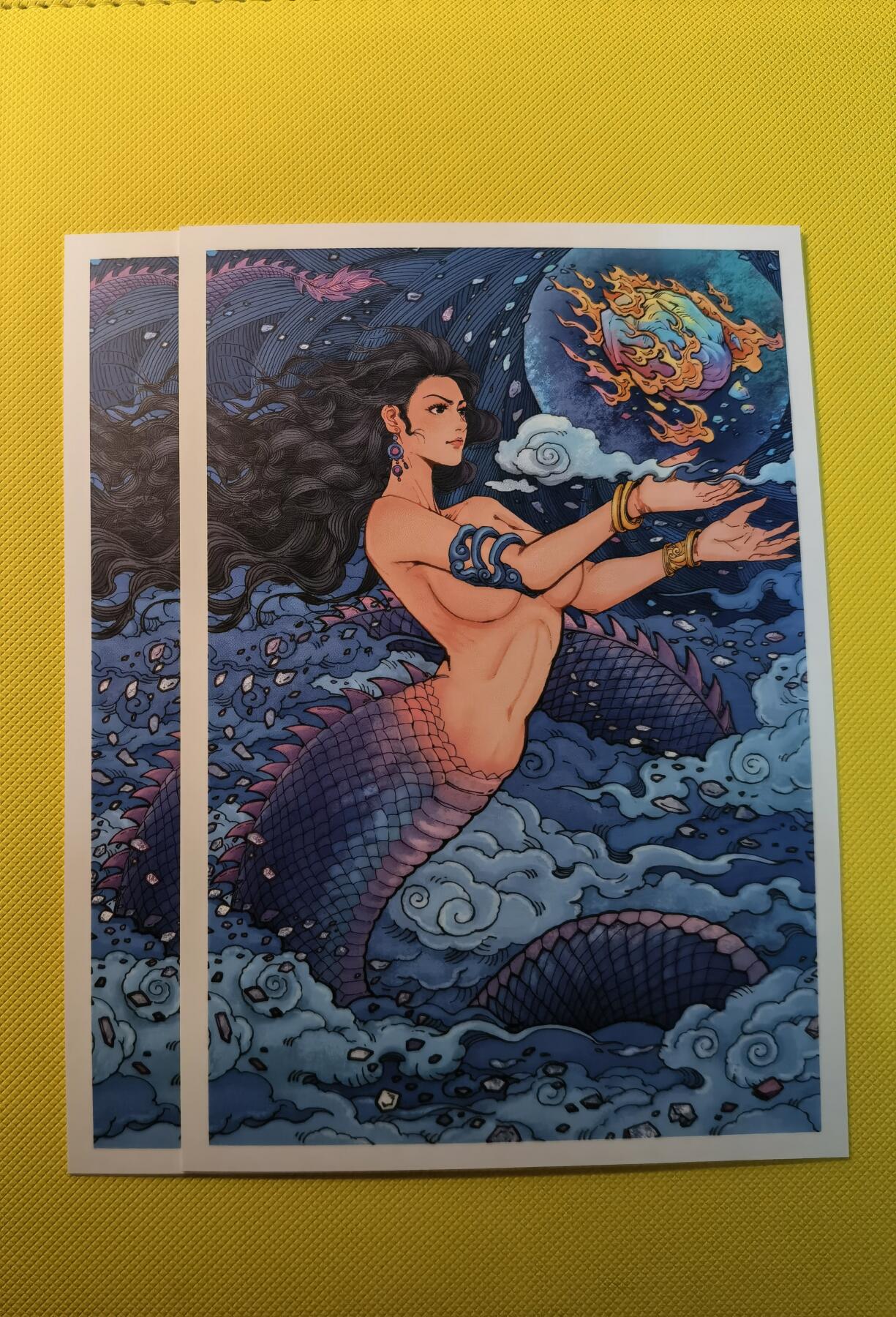 蜂潮卡牌  拍卖001期  小花瓣专场（4月10日  21点  截拍） 小花瓣艺术文创  女娲*2  蛇女*1  扈三娘*2  明信片  五张一套