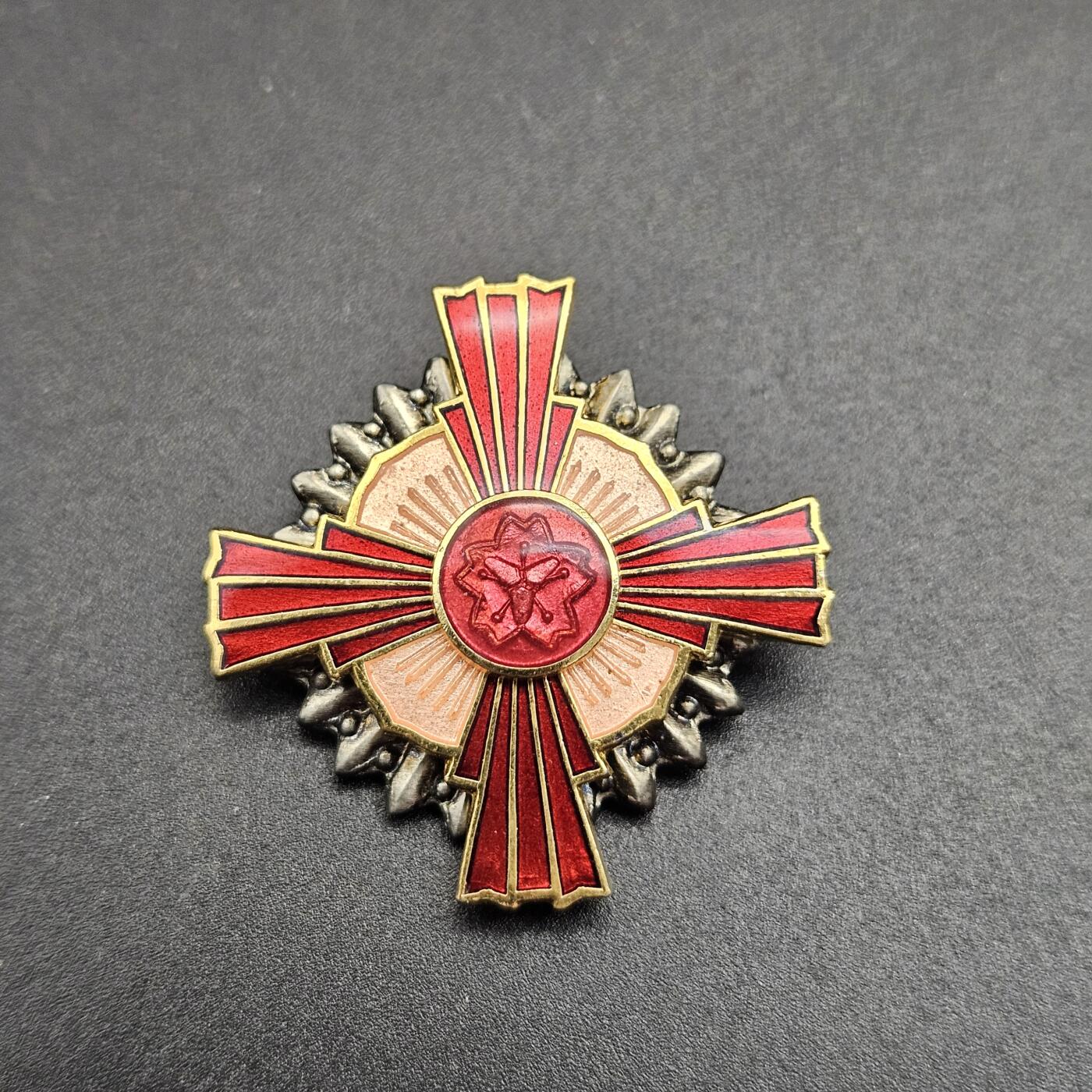 0元起拍勋章 第344期 咸鱼国勋章拍卖专场 4月8日（周三）下午6：00开始